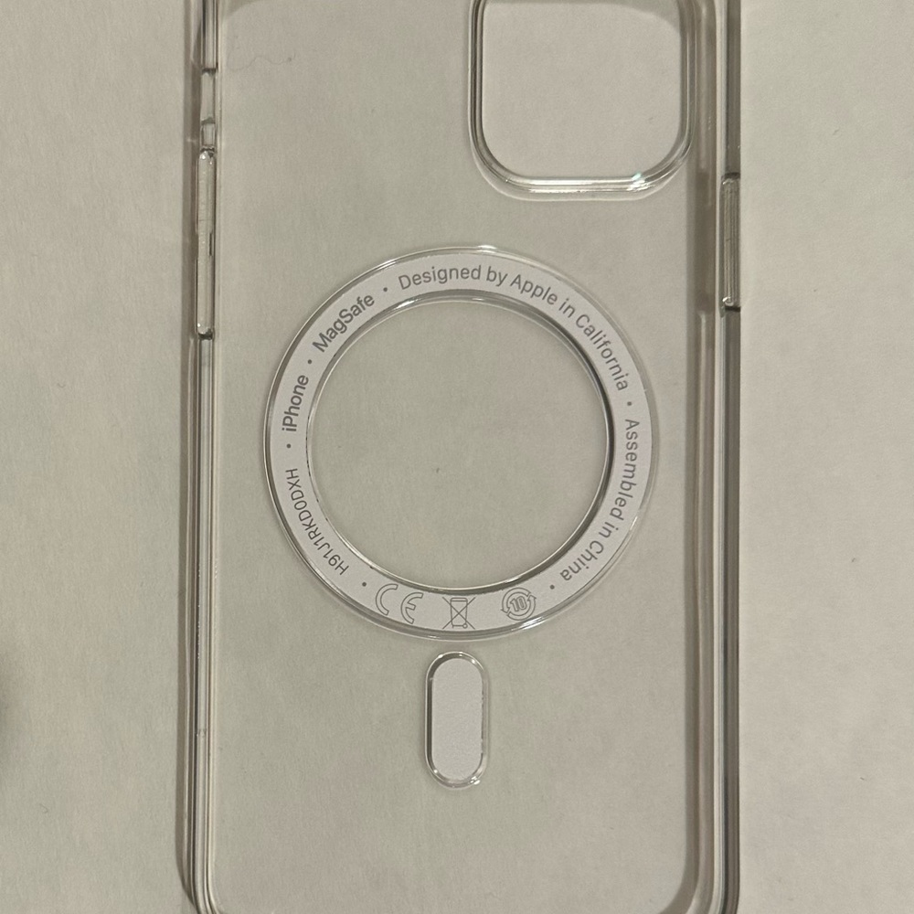 Apple iPhone 12/12 Pro MagSafe Clear Case
